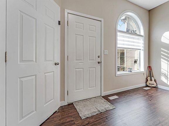 3rd image of 1529 49a St NW
