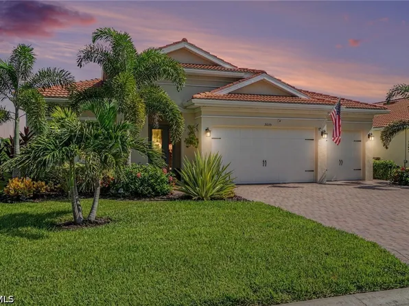 3035 Apple Blossom Dr, Alva, FL 33920