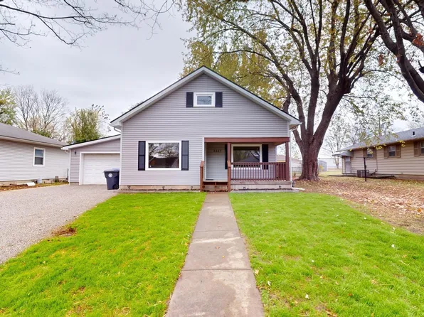 2407 E 10th St, Sedalia, MO 65301