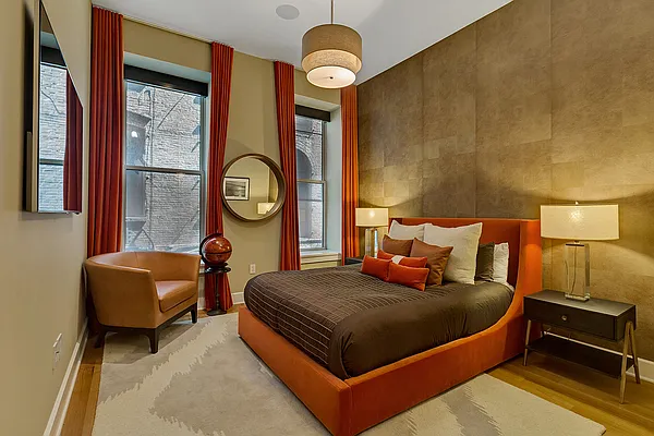 Rented by CORE | media 5