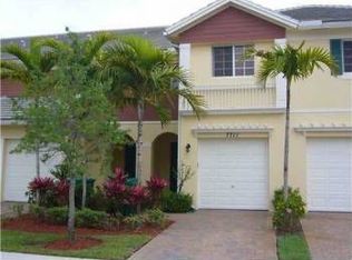 7711 Deercreek Ct, Davie, FL 33328