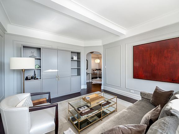 2nd image of 245 W 101st St #15C