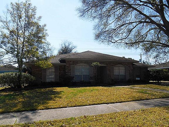 3rd image of 8307 Twin Hills Dr