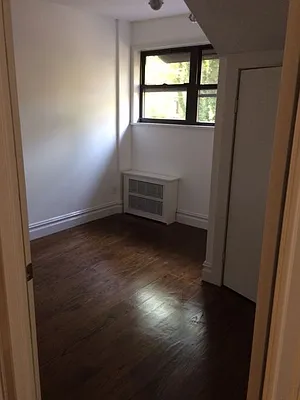 Rented by Landmark Resources | media 29