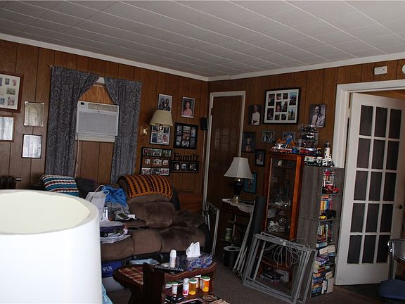 3rd image of 83 Masseth St
