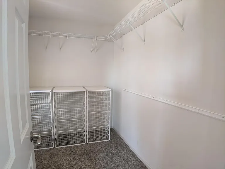 385 Bradbury Ln — Photo 14