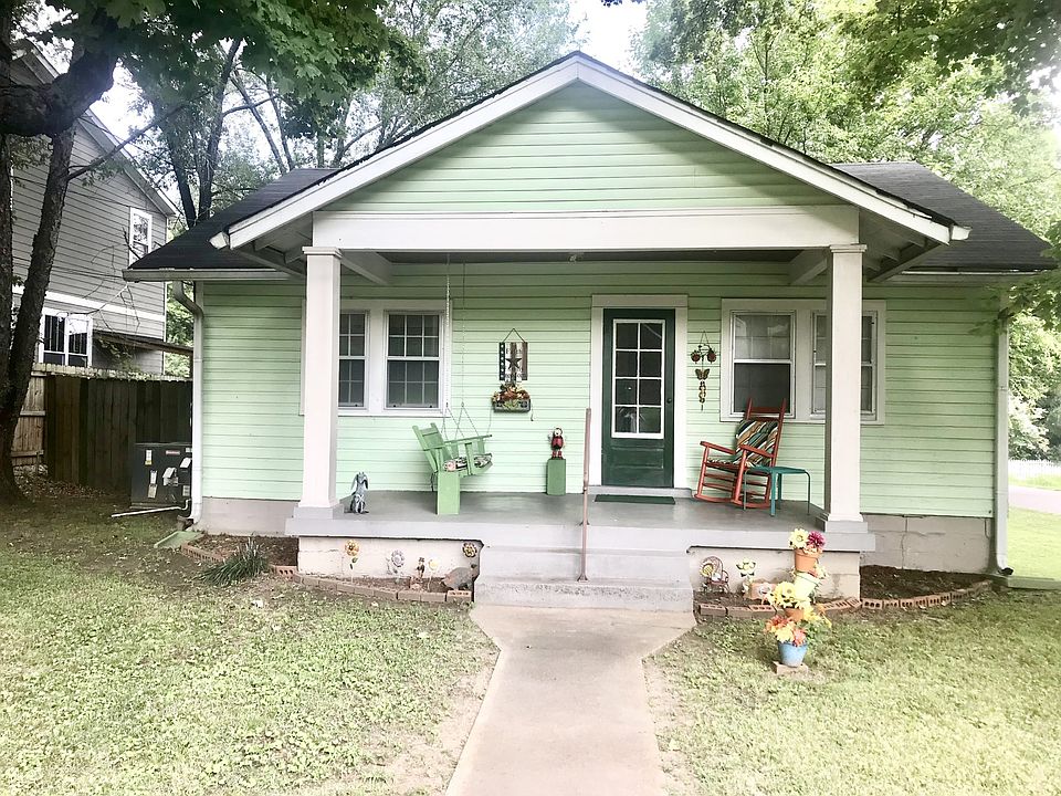 1st image of 2310 Foster Ave