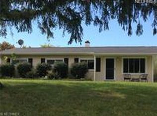 1860 Mary Ellen Dr, Brunswick, OH