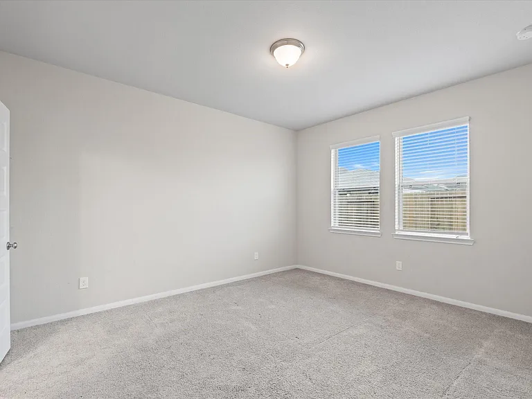 5308 Cj Walker Ln — Photo 11