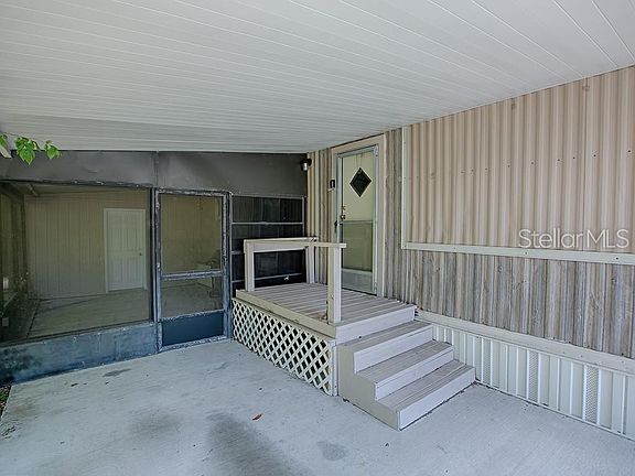 5th image of 3 Wilderness Dr