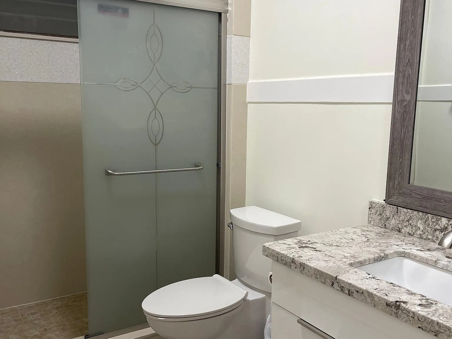 2 bed, $3,250 — Photo 4