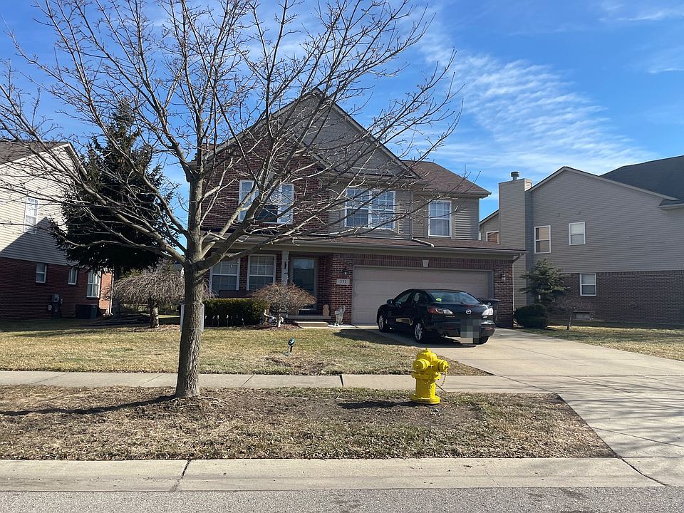 1st image of 332 Summerfield Dr