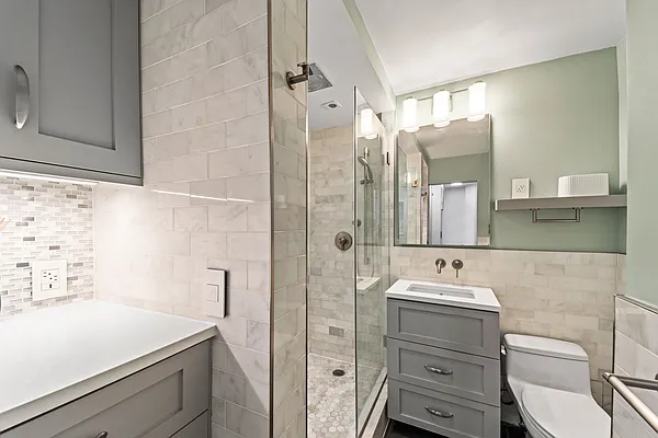 Sold by Hauseit LLC | media 9