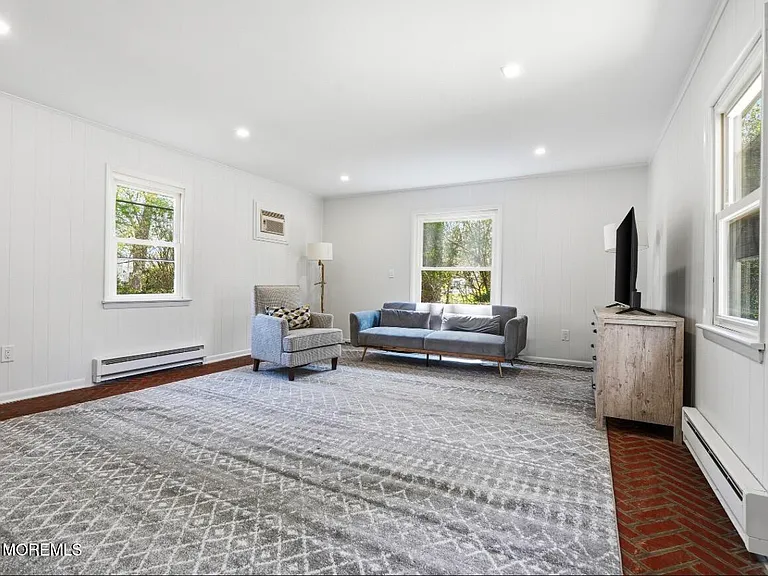 600 N Edgemere Dr — Photo 29