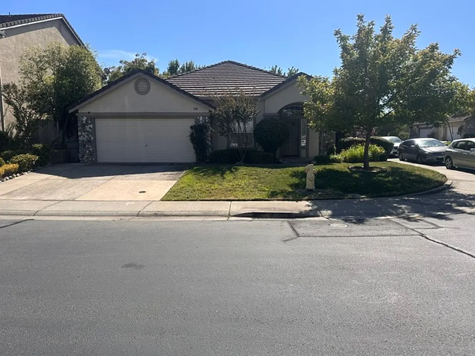 1500 Olympic Cir