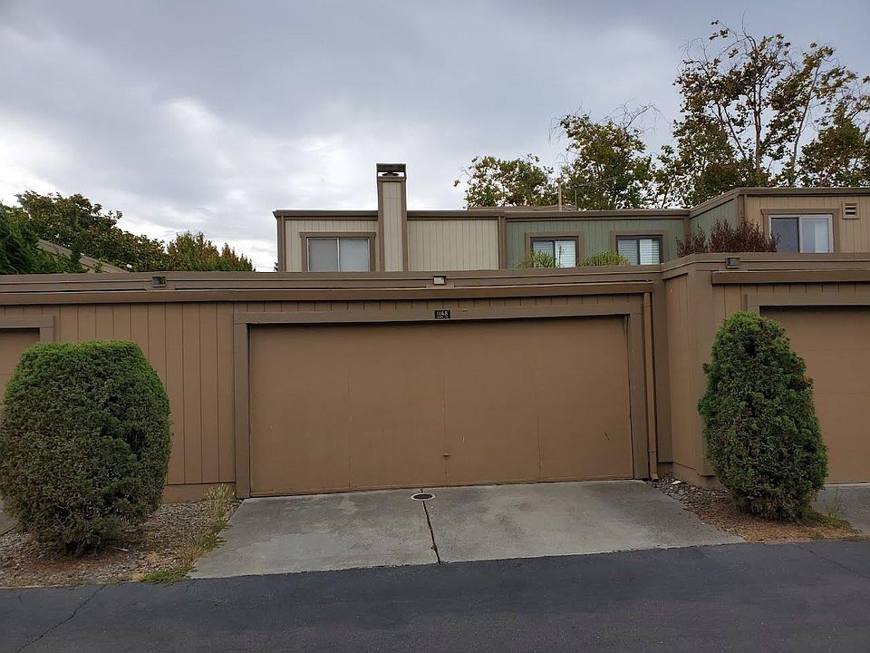 2nd image of 1148 Bismarck Ln