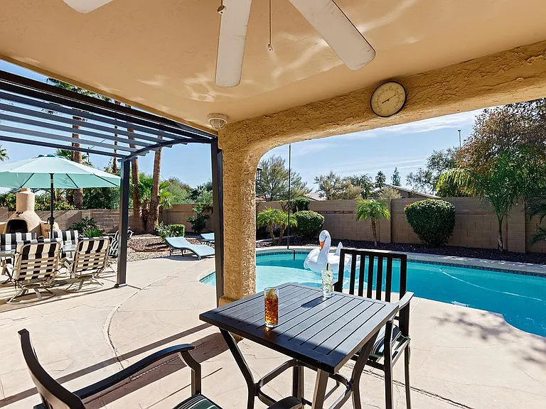 6073 E Beck Ln — Photo 27