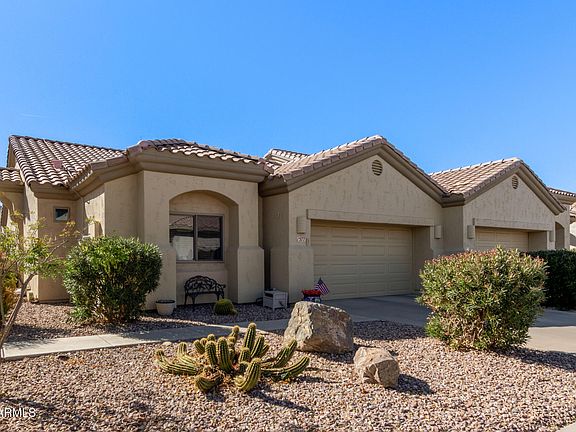 2nd image of 1577 E LAUREL Drive