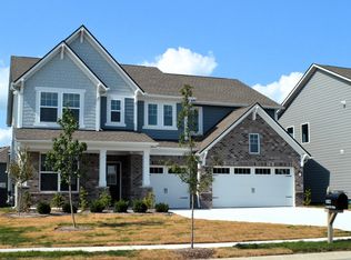 15822 Grand Fir Dr, Fishers, IN 46040