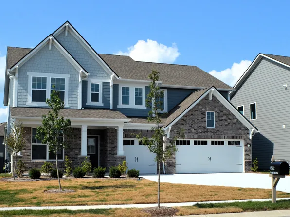 15822 Grand Fir Dr, Fishers, IN 46040