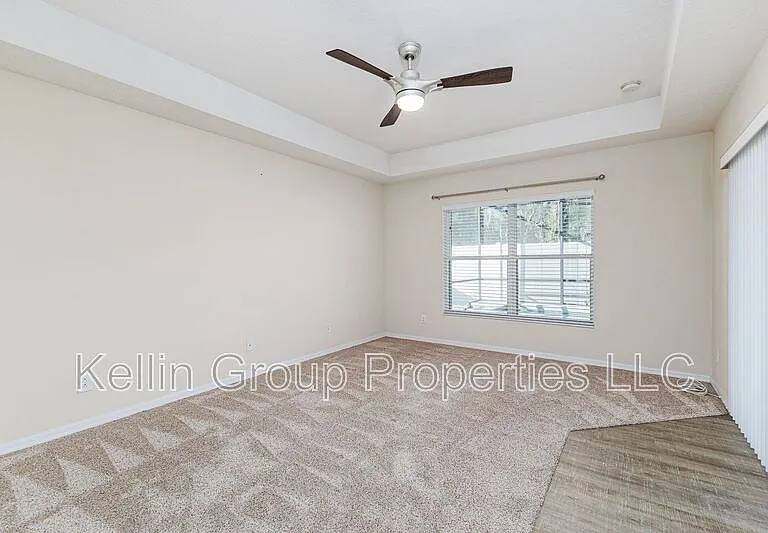7233 Wakeview Dr — Photo 13