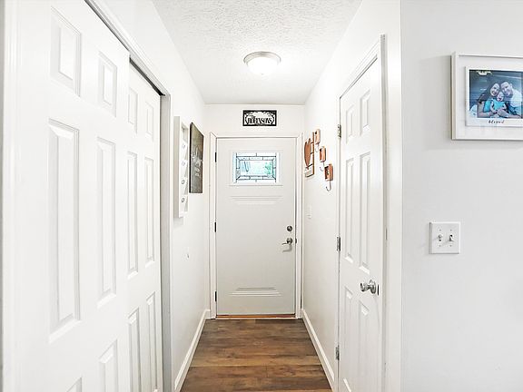 4th image of 5720 Bahia Ct