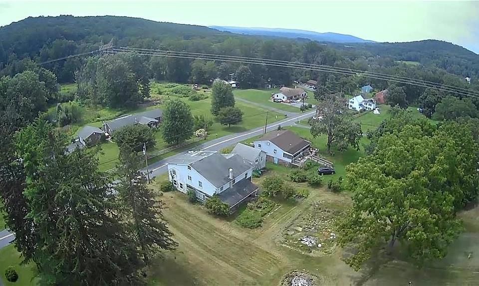 2477 Wassergass Rd, Hellertown, PA 18055 Zillow