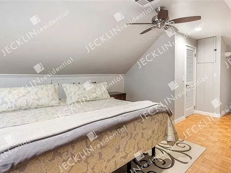 8410 Freestone Ave — Photo 17