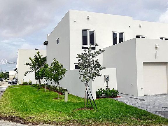 2nd image of 6301 NW 103rd Psge