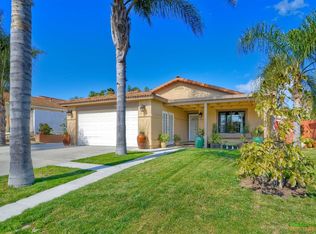 705 Shadow Tree Dr, Oceanside, CA 92058