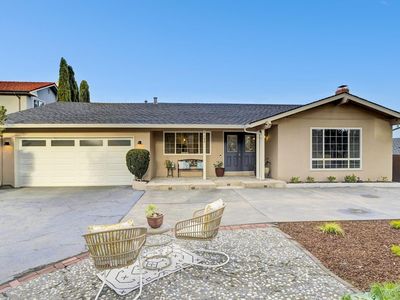 1688 Skyline Blvd, Burlingame, CA, 94010