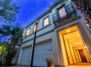 113 Asbury St, Houston, TX 77007