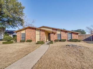 3142 Bluestem Dr, Garland, TX 75044