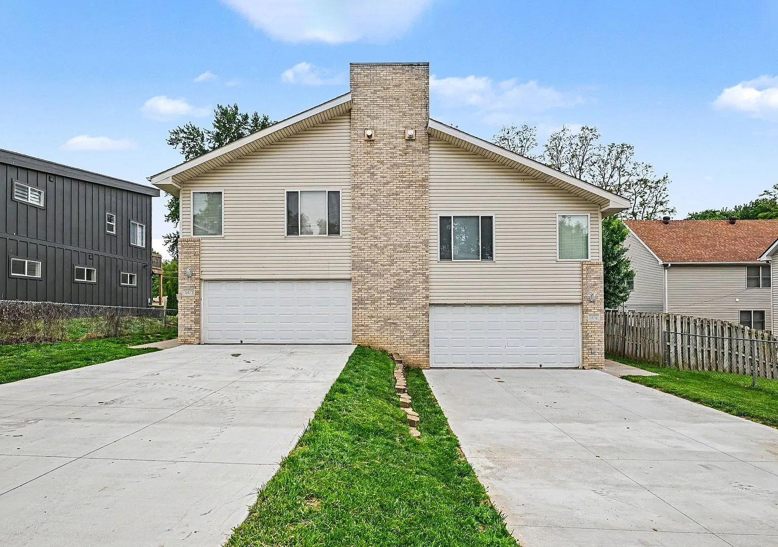 Beautiful duplex for rent — Photo 2