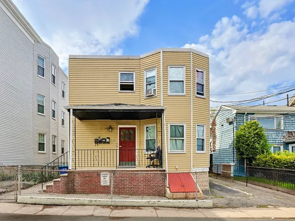 15 Kenneson Rd, Somerville, MA 02145