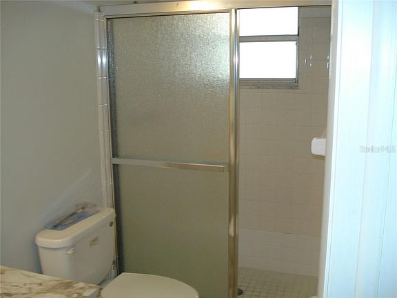 4th image of 390 301st Blvd W Unit 13D