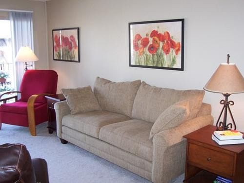 4th image of 7620 Shawnee Mission Pkwy APT 400