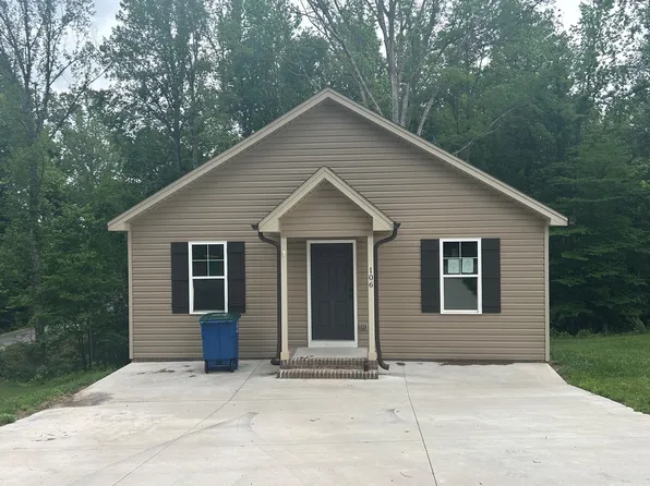 106 Gene Hairston St, Madison, NC 27025