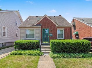 1395 Mayflower Ave, Lincoln Park, MI 48146
