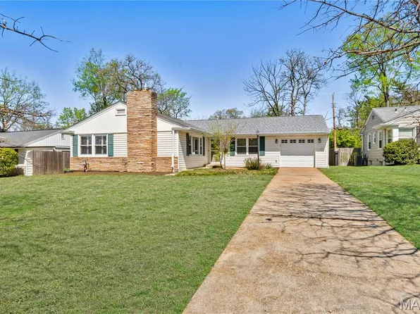 143 Timbercrest Rd, Saint Louis, MO 63122