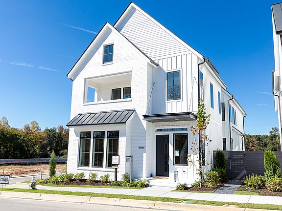 Photos are of model home, not actual home. Features may vary.