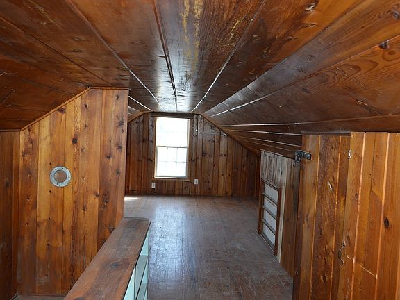 5th image of 3707 N. Hartman