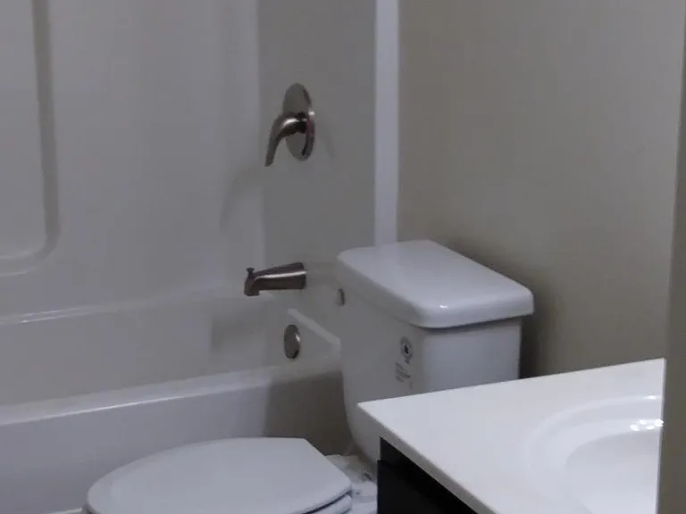 FULL BATH ON 2ND LEVEL /
