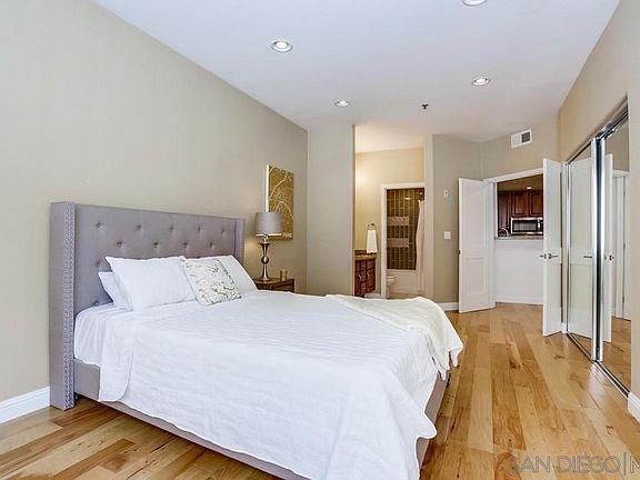 5th image of 3969 Mahaila Ave Unit 115