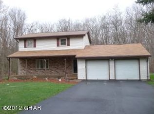 12 Ash Ln, Drums, PA 18222