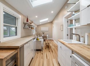 11 Orange St #2, Rockland, ME 04841