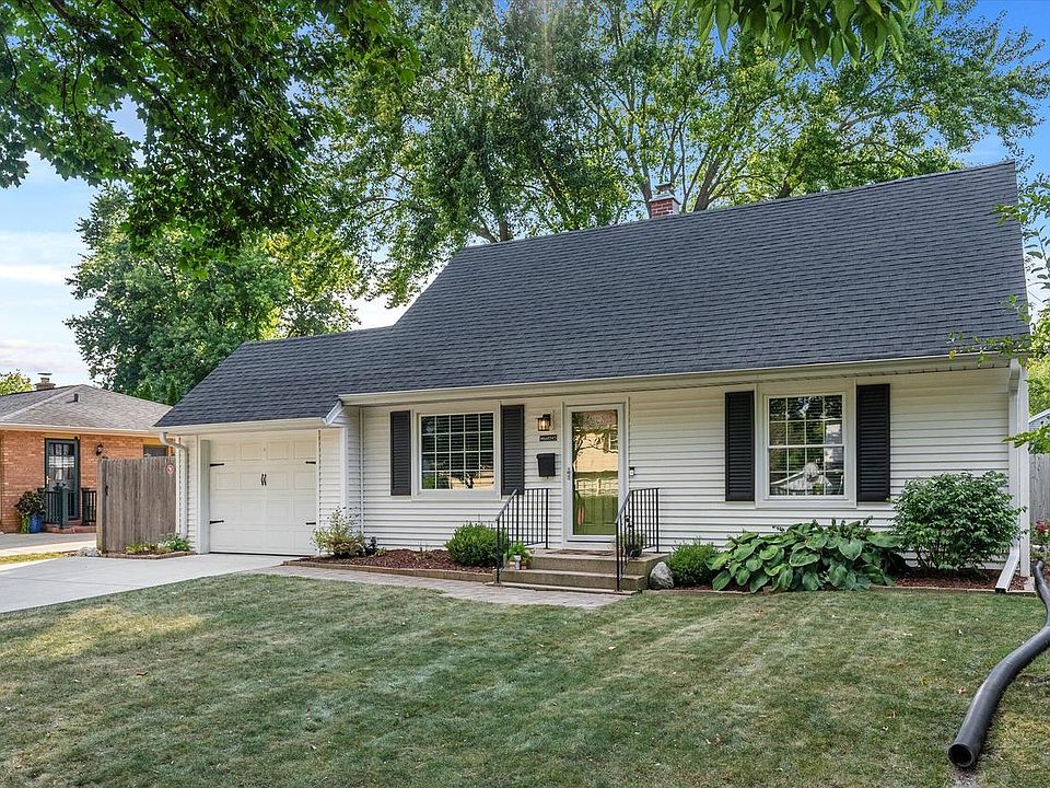 1st image of W66N393 Kennedy AVENUE