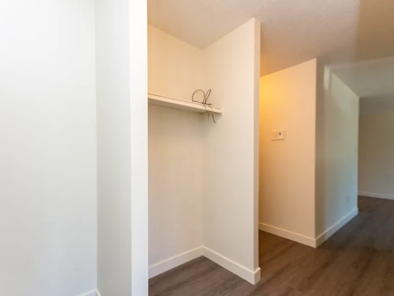 191 Rink Ave — Photo 12