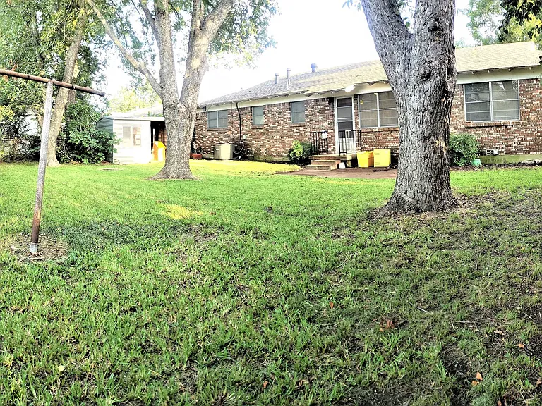 5305 Ammons St — Photo 16
