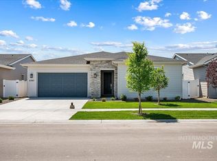 8367 S Cobalt Sky Ave, Meridian, ID 83642